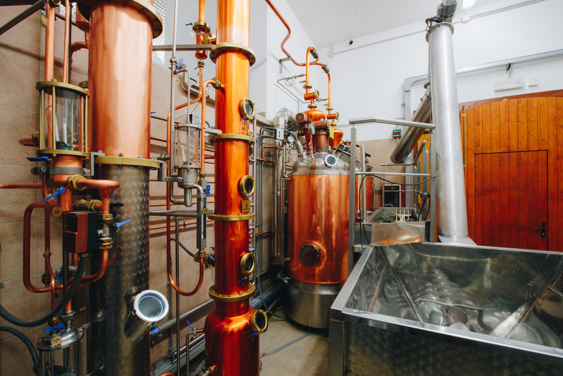 Visita la Distilleria Rossi d'Anaunia